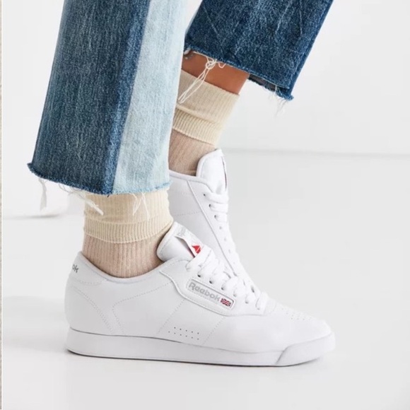 Reebok Princess Classic Sneaker Size 7.5 White Runners - Picture 2 of 10